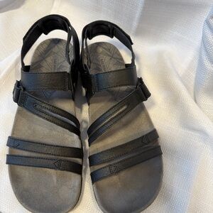 Merrell Sandspur Rose Convertible Sandals  Genuine Leather Women’s size 9‎
